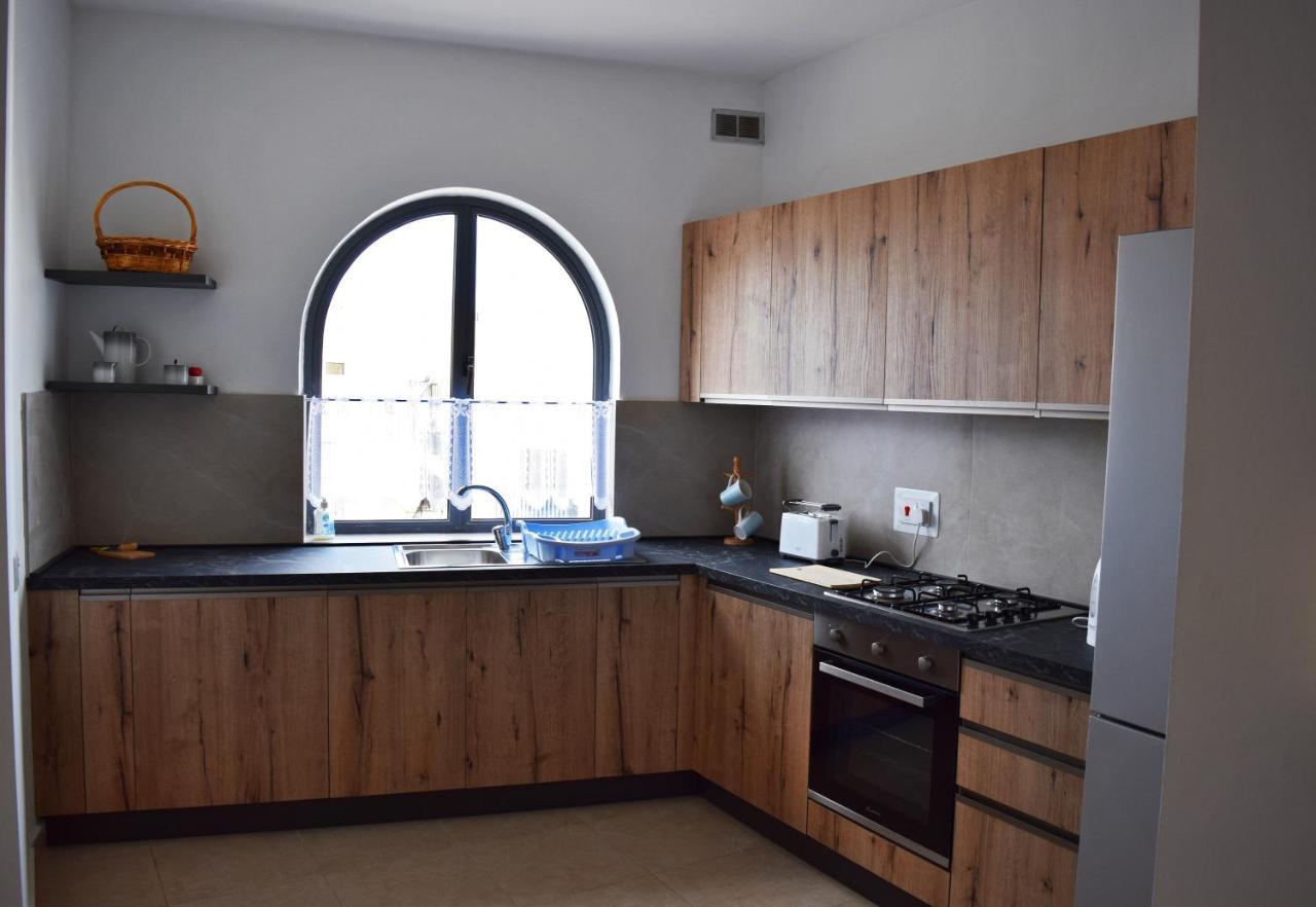 Da Vinci 3 Bedroom Apartment Меллиеха Экстерьер фото